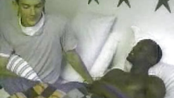 آنا افلام سكس اجنبي محارم مترجم بيل بيكس هي وقحة اللعنة ذات الوشم المتشدد