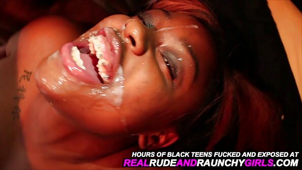 فاتنة افلام سكس كامله مترجم اليابانية الساحرة تبهر مع الاستمناء المنفرد